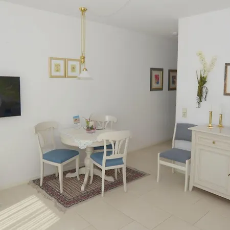 Apartment 4-13, Friedrichstr 35, Sehr Strandnah Mit Sonnigen Südbalkon, 2 Zi